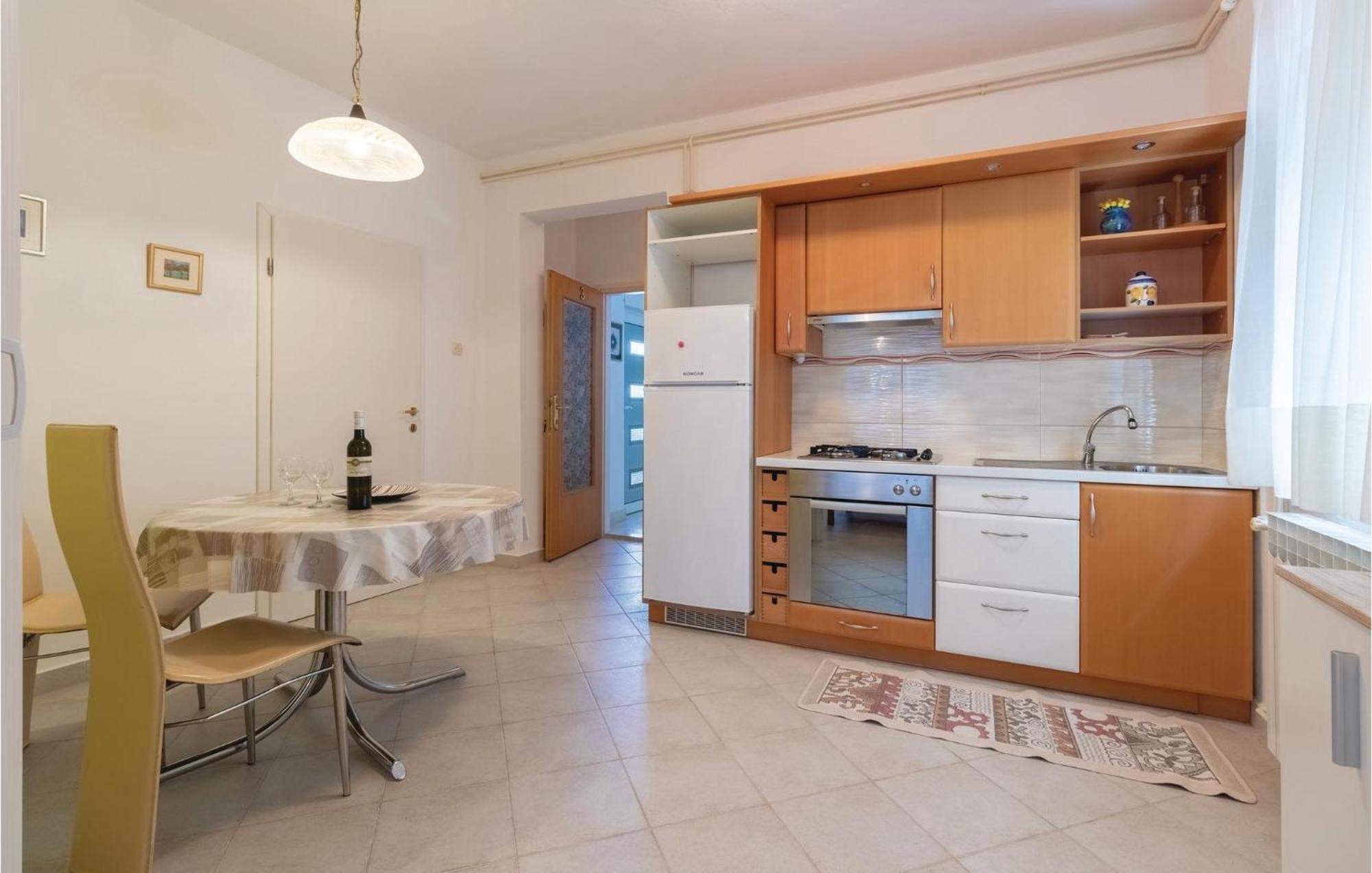 Nice Apartment In Zadar With Kitchen Εξωτερικό φωτογραφία