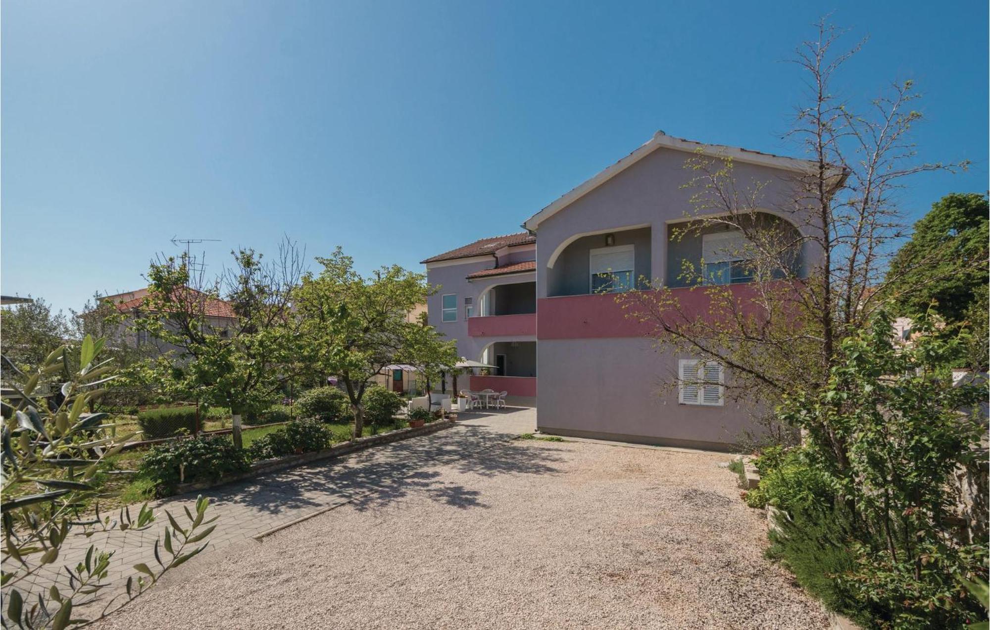 Nice Apartment In Zadar With Kitchen Εξωτερικό φωτογραφία